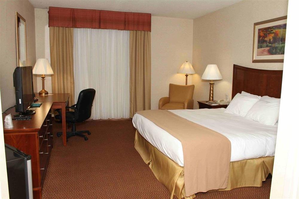 Owego Treadway Inn And Suites Oda fotoğraf